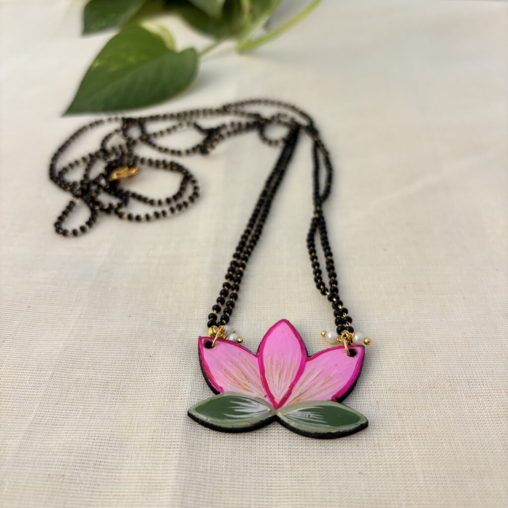 long lotus mangalsutra