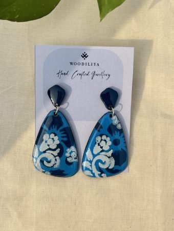 hand painted wooden earrings blue pattern